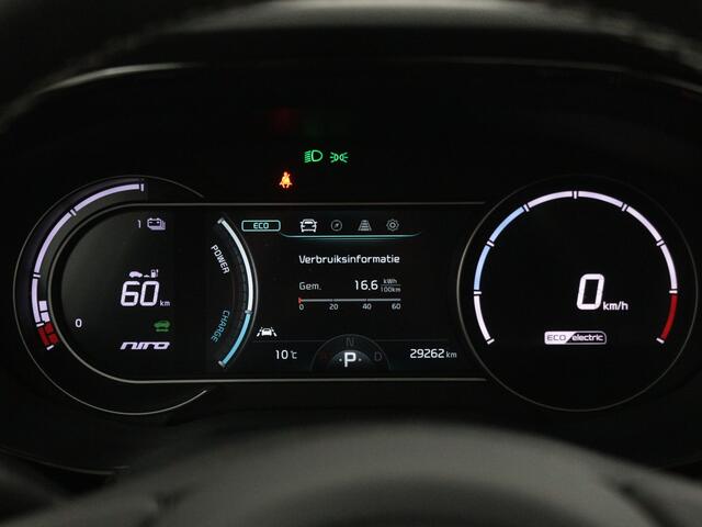 KIA e-Niro DynamicPlusLine 64 kWh | Navigatie | Schuifdak | LED | Stuur-/Stoelverwarming |