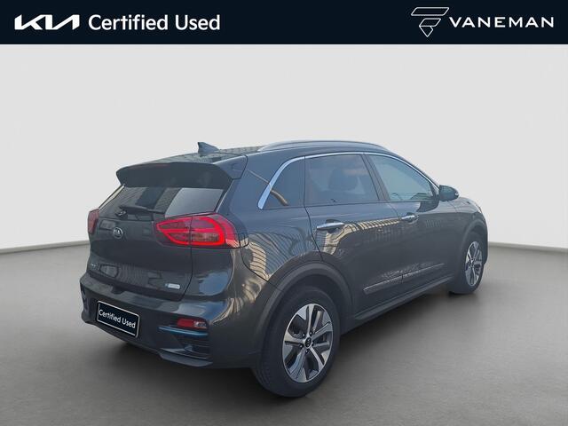 KIA e-Niro ExecutiveLine 64 kWh | Leder| Navigatie | Stoelverwarming & Koeling |