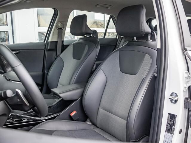 KIA e-Niro EV DynamicLine 64.8 kWh | Climate | Adaptive Cruise