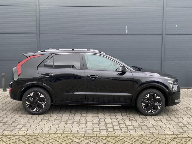 KIA e-Niro EV Air 64.8 kWh DIRECT LEVERBAAR!!! | Lease vanaf | ¤599,- p/m! VOORRAAD ACTIE!! | Camera | Adaptive Cruise | Stoelverwarming |