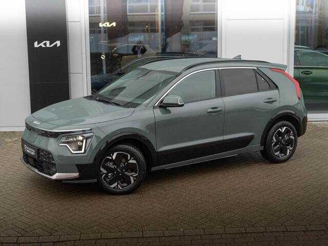 KIA e-Niro Air 64 kWh | OP Voorraad | Navigatie | Stoel en stuurverwarming | 460 km rijbereik |