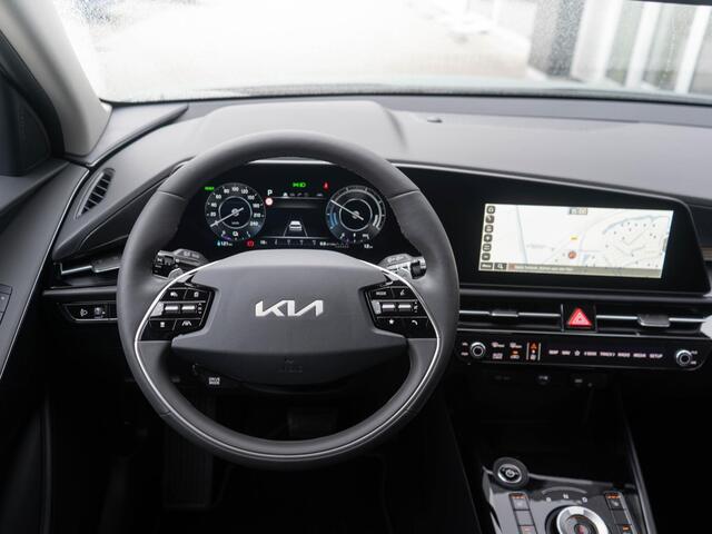 KIA e-Niro Air 64 kWh | OP Voorraad | Navigatie | Stoel en stuurverwarming | 460 km rijbereik |