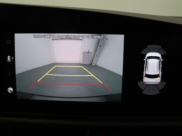 KIA e-Niro EV DynamicLine 64.8 kWh Camera | Climate | Adapt. cruise | Parkeersens. v+a | Stuur-/stoelverw.