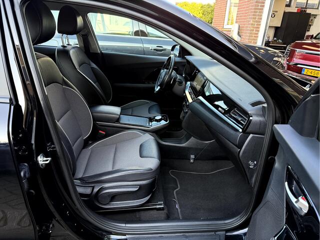 KIA e-Niro DynamicLine 64 kWh 3-Fase, Navi, Camera, Carplay, DAB
