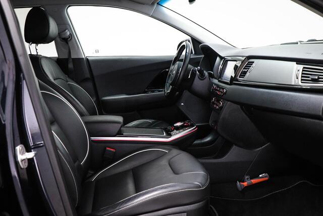 KIA e-Niro ExecutiveLine 64 kWh | STOELKOELING | STUURVERWARMING | CAMERA