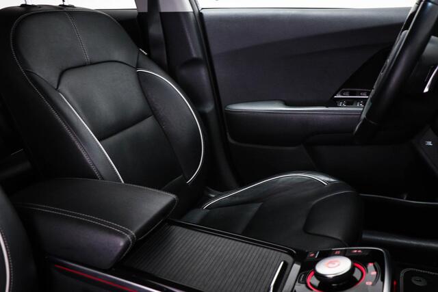 KIA e-Niro ExecutiveLine 64 kWh | STOELKOELING | STUURVERWARMING | CAMERA
