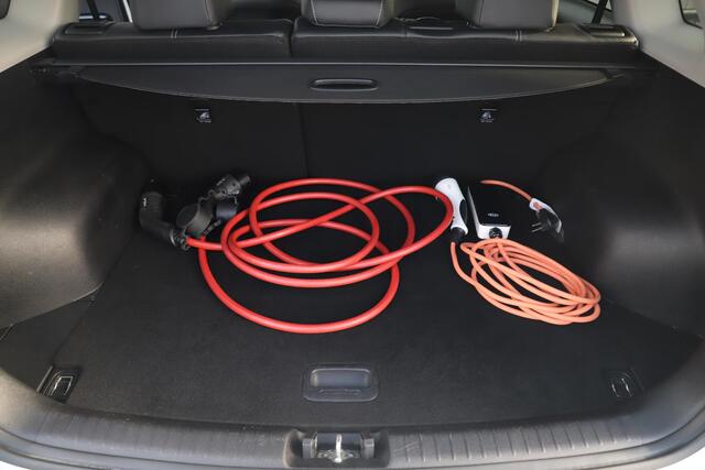 KIA e-Niro DynamicPlusLine 39 kWh Schuifdak Keyless Half Leder Navigatie Achteruitrijcamera Stuur & Stoelverwarming Carplay Android