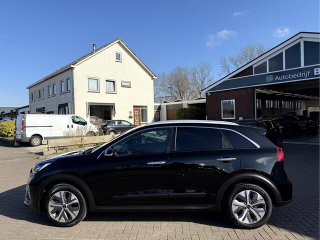 KIA e-Niro ExecutiveLine 64 kWh Leer, Camera, Stoel/Stuur Verwarming