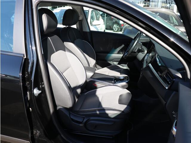 KIA e-Niro DynamicLine 64 kWh I 3-Fase I Navi I Camera I Keyless