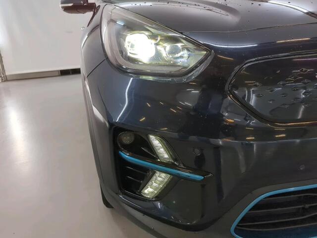 KIA e-Niro ExecutiveLine 64 kWh NL AUTO | CAMERA | LEDER |