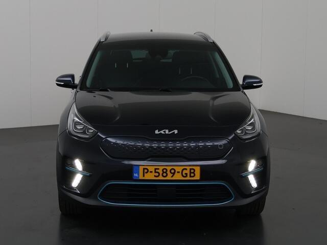 KIA e-Niro Edition 64 kWh | Stoel/Stuurwielverwarming | Navigatie | Parkeercamera | Climate control |