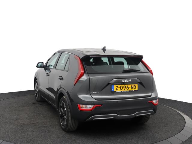 KIA e-Niro EV Light Edition 64.8 kWh - Navigatie - Climate Control - Apple Carplay/Android Auto - Fabrieksgarantie tot 05-2031