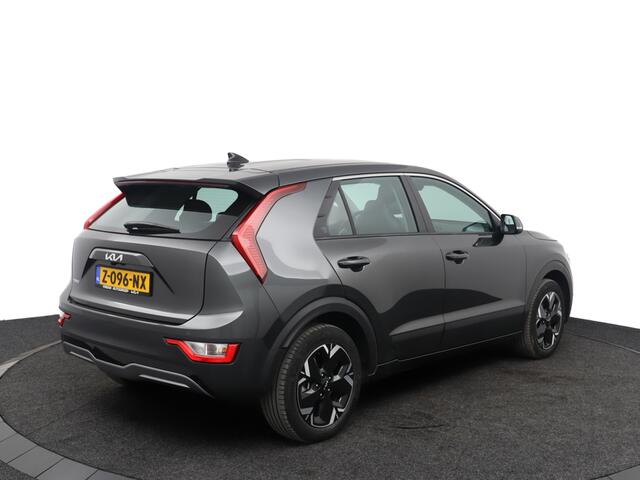 KIA e-Niro EV Light Edition 64.8 kWh - Navigatie - Climate Control - Apple Carplay/Android Auto - Fabrieksgarantie tot 05-2031