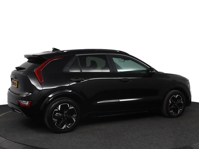 KIA e-Niro EV Edition Advanced 64.8 kWh - Stoel-/stuurverwarming - Navigatie - Cruise Control - Climate Control - Keyless Fabrieksgarantie tot 04-2031