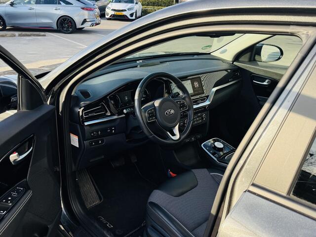 KIA e-Niro DynamicPlusLine 64 kWh Sunroof | Privacyglass | Keyless | Stoel& Stuurverw. | BTW auto