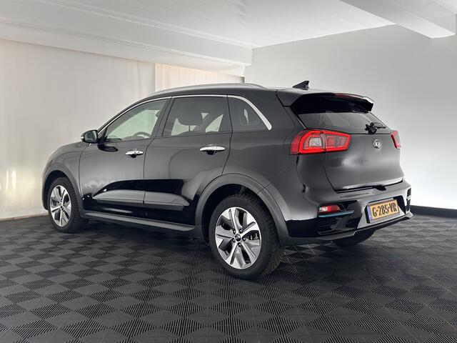 KIA e-Niro DynamicLine 64 kWh (INCL-BTW) Aut. *LEATHER-MICROFIBRE | NAVI-FULLMAP | DAB | ADAPT.CRUISE | CAMERA | COMFORT-SEATS | KEYLESS | DIGI-COCKPIT | SHIFT-PADDLES | HEATED-SEATS | CARPLAY | LANE-ASSIST | 17"ALU*