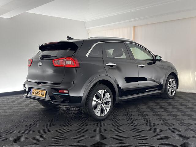 KIA e-Niro DynamicLine 64 kWh (INCL-BTW) Aut. *LEATHER-MICROFIBRE | NAVI-FULLMAP | DAB | ADAPT.CRUISE | CAMERA | COMFORT-SEATS | KEYLESS | DIGI-COCKPIT | SHIFT-PADDLES | HEATED-SEATS | CARPLAY | LANE-ASSIST | 17"ALU*