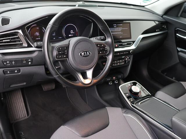KIA e-Niro DynamicLine 39 kWh | 136 PK | Adaptive cruise control | Achteruitrijcamera | Climate control |