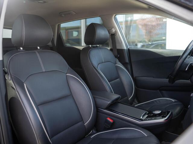 KIA e-Niro ExecutiveLine 64 kWh | Stoel en Stuur verwarming | Stoel ventilatie | Navigatie |