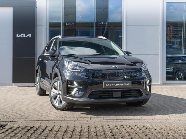 KIA e-Niro ExecutiveLine 64 kWh | Stoel en Stuur verwarming | Stoel ventilatie | Navigatie |