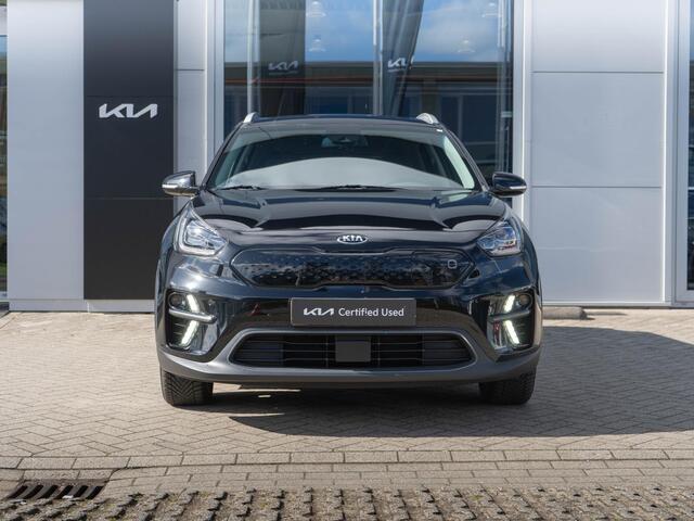 KIA e-Niro ExecutiveLine 64 kWh | Stoel en Stuur verwarming | Stoel ventilatie | Navigatie |