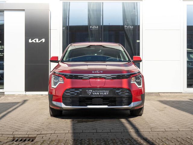 KIA e-Niro EV Light Edition 64.8 kWh | Navigatie | Achteruitrijcamera | Airco | Cruise control Adaptieve |