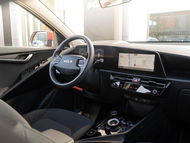 KIA e-Niro EV Light Edition 64.8 kWh | Navigatie | Achteruitrijcamera | Airco | Cruise control Adaptieve |