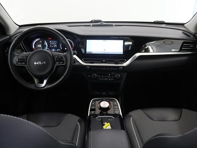 KIA e-Niro DynamicPlusLine 64 kWh | Panoramadak | Stoel/Stuurwielverwarming | Adaptieve Cruise Control | Keyless Go | LED Koplampen |