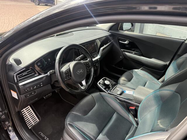 KIA e-Niro ExecutiveLine 64 kWh Bj 2020 Km 106.147 Apk 05-2026 2 JAAR GARANTIE !!