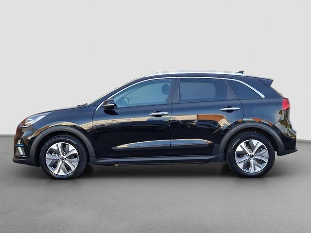 KIA e-Niro ExecutiveLine 64 kWh | Open Dak | Stoelventilatie | JBL | Leder | Adaptive Cruise | BSD |