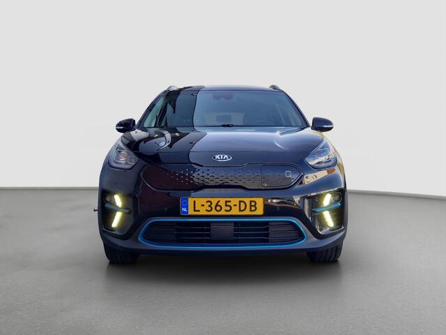 KIA e-Niro ExecutiveLine 64 kWh | Open Dak | Stoelventilatie | JBL | Leder | Adaptive Cruise | BSD |