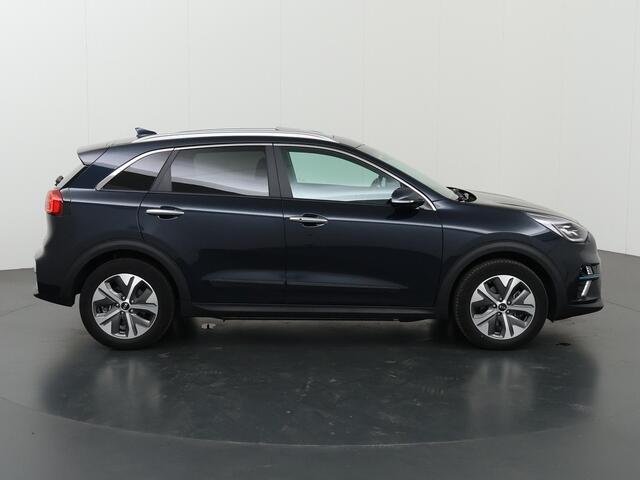 KIA e-Niro ExecutiveLine 64 kWh | Lederen Bekleding | JBL Audio | Dodehoekdetectie | Stoel/Stuurwielverwarming | Stoelventilatie | Elektrisch bedienbare bestuurdersstoel met geheugenfunctie
