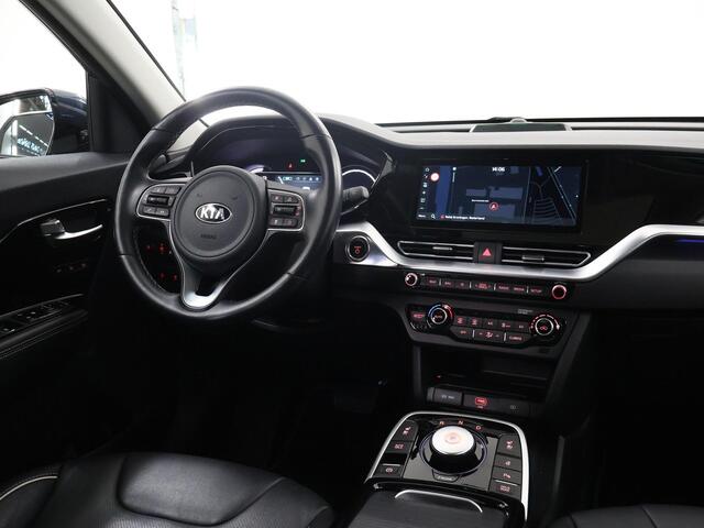 KIA e-Niro ExecutiveLine 64 kWh | Lederen Bekleding | JBL Audio | Dodehoekdetectie | Stoel/Stuurwielverwarming | Stoelventilatie | Elektrisch bedienbare bestuurdersstoel met geheugenfunctie