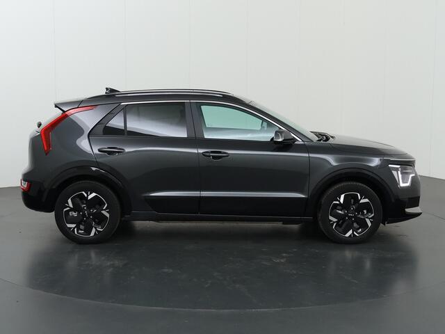 KIA e-Niro EV DynamicPlusLine 64.8 kWh | Panoramadak | Stoel/Stuurwielverwarming | Head-Up Display | Dodehoek detectie |