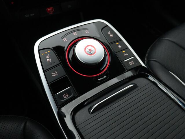 KIA e-Niro ExecutiveLine 64 kWh | 1e Eigenaar | JBL Leder | Stoelverwarming en koeling |