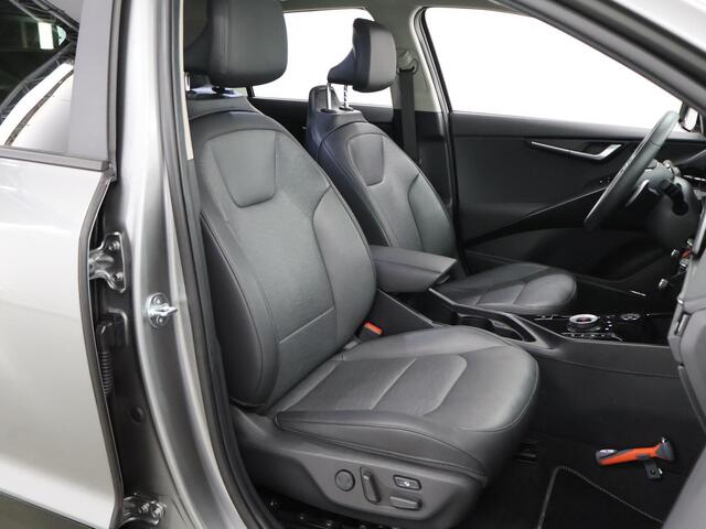 KIA e-Niro EV ExecutiveLine 64.8 kWh | Panoramadak | Harman/kardon audio | Stoelventilatie | Remote smart Parking | Elektrisch verstelb. bestuurdersstoel met geheugen |