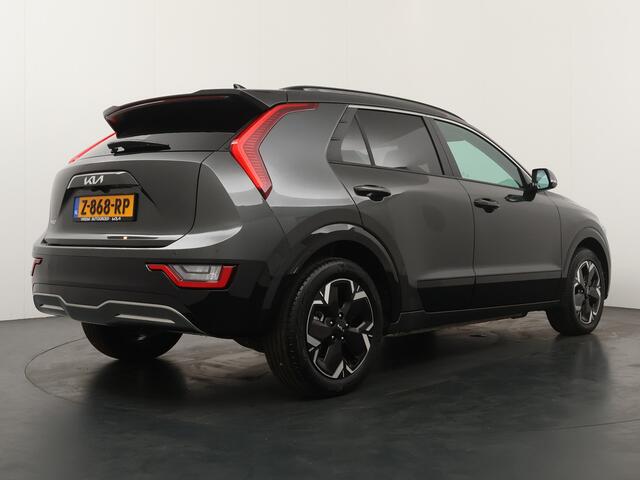 KIA e-Niro EV Edition Advanced 64.8 kWh - Stoel-/stuurverwarming - Navigatie - Cruise Control - Climate Control - Keyless Entry - Fabrieksgarantie tot 06-2031