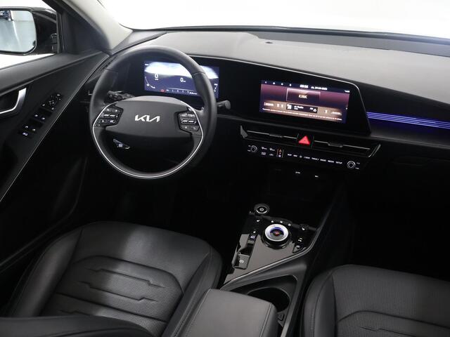 KIA e-Niro EV DynamicPlusLine 64.8 kWh | Panoramadak | Stoel/Stuurwielverwarming | Head-Up Display | Dodehoek detectie |