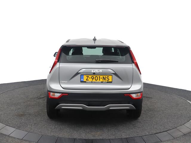 KIA e-Niro EV Light Edition 64.8 kWh - Navigatie - Climate Control - Apple Carplay/Android Auto - Parkeersensoren achter - Fabrieksgarantie tot 05-2031