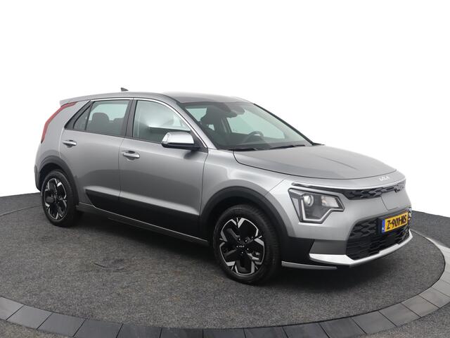 KIA e-Niro EV Light Edition 64.8 kWh - Navigatie - Climate Control - Apple Carplay/Android Auto - Parkeersensoren achter - Fabrieksgarantie tot 05-2031
