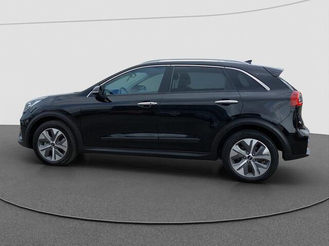 KIA e-Niro ExecutiveLine 64 kWh | Navigatie | Leder | 1 fase
