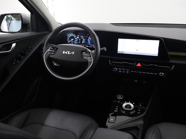 KIA e-Niro EV Edition 64.8 kWh | Trekhaak | Stoel/Stuurwielverwarming | Adaptieve Cruise Control | Keyless Go | Navigatie | Climate Control |