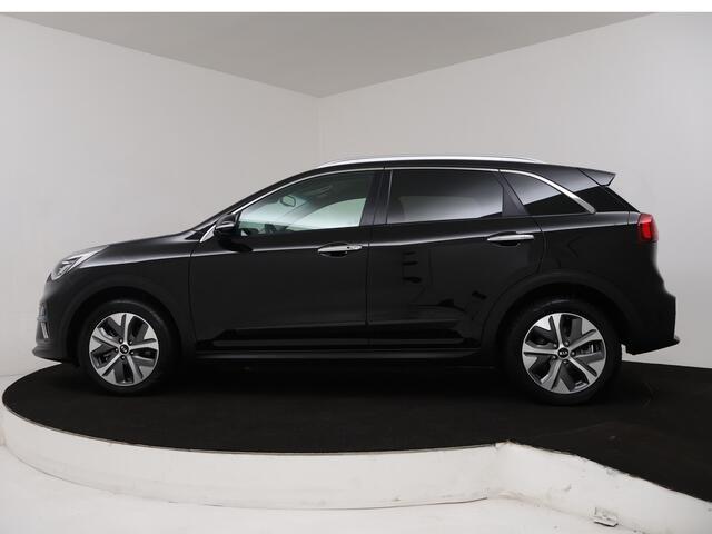 KIA e-Niro ExecutiveLine 64 kWh | Lane Assist | Navigatie | Stoelverwarming/-verkoeling | Achteruitrijcamera | Nederlands Auto | NAP |