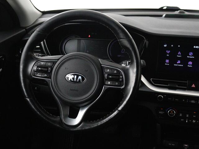KIA e-Niro ExecutiveLine 64 kWh | Lane Assist | Navigatie | Stoelverwarming/-verkoeling | Achteruitrijcamera | Nederlands Auto | NAP |
