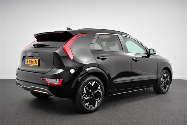 KIA e-Niro EV ExecutiveLine 64.8 kWh Kia Niro EV ExecutiveLine 64.8kWh Nieuw Model! | Leder | Schuif-kantel dak | Electrisch bedienbare achterklep | DAB | Led | Camera
