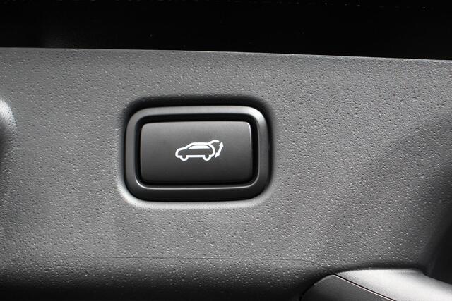 KIA e-Niro EV ExecutiveLine 64.8 kWh Kia Niro EV ExecutiveLine 64.8kWh Nieuw Model! | Leder | Schuif-kantel dak | Electrisch bedienbare achterklep | DAB | Led | Camera