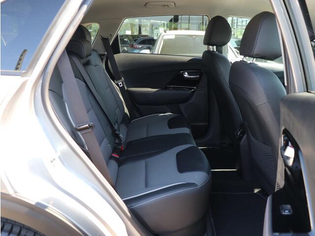 KIA e-Niro Edition 64 kWh I Navi I Keyless I Dodehoekdetectie