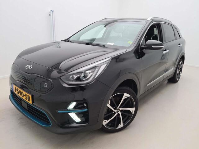 KIA e-Niro EXECUTIVE 64KWH 3FASE/THAAK/ACARPLAY/FABRIEKSGARANTIE