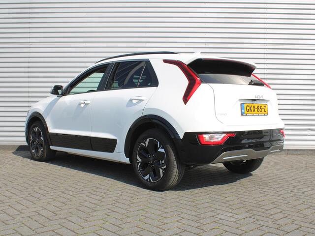 KIA e-Niro EV Light Advanced 64.8 kWh | Cargo uitvoering | Stuur-/stoelverwarming | Camera | Cruise adapt. | 17" LM | Clima |