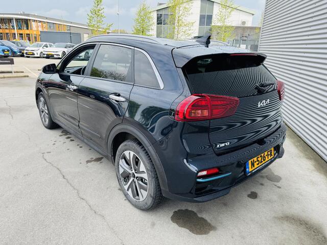 KIA e-Niro Edition 64 kWh NW geleverd & Onderhouden | Stoel&Stuurverw.| Privacyglass | Keyless